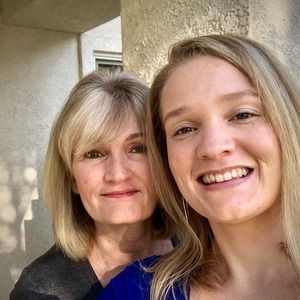 Meet your Posher, Deanna